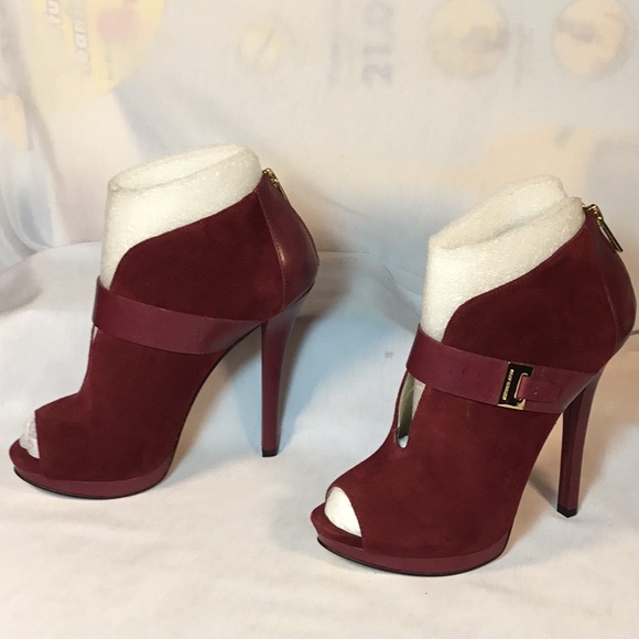 Michael Kors Booties - Picture 3 of 7